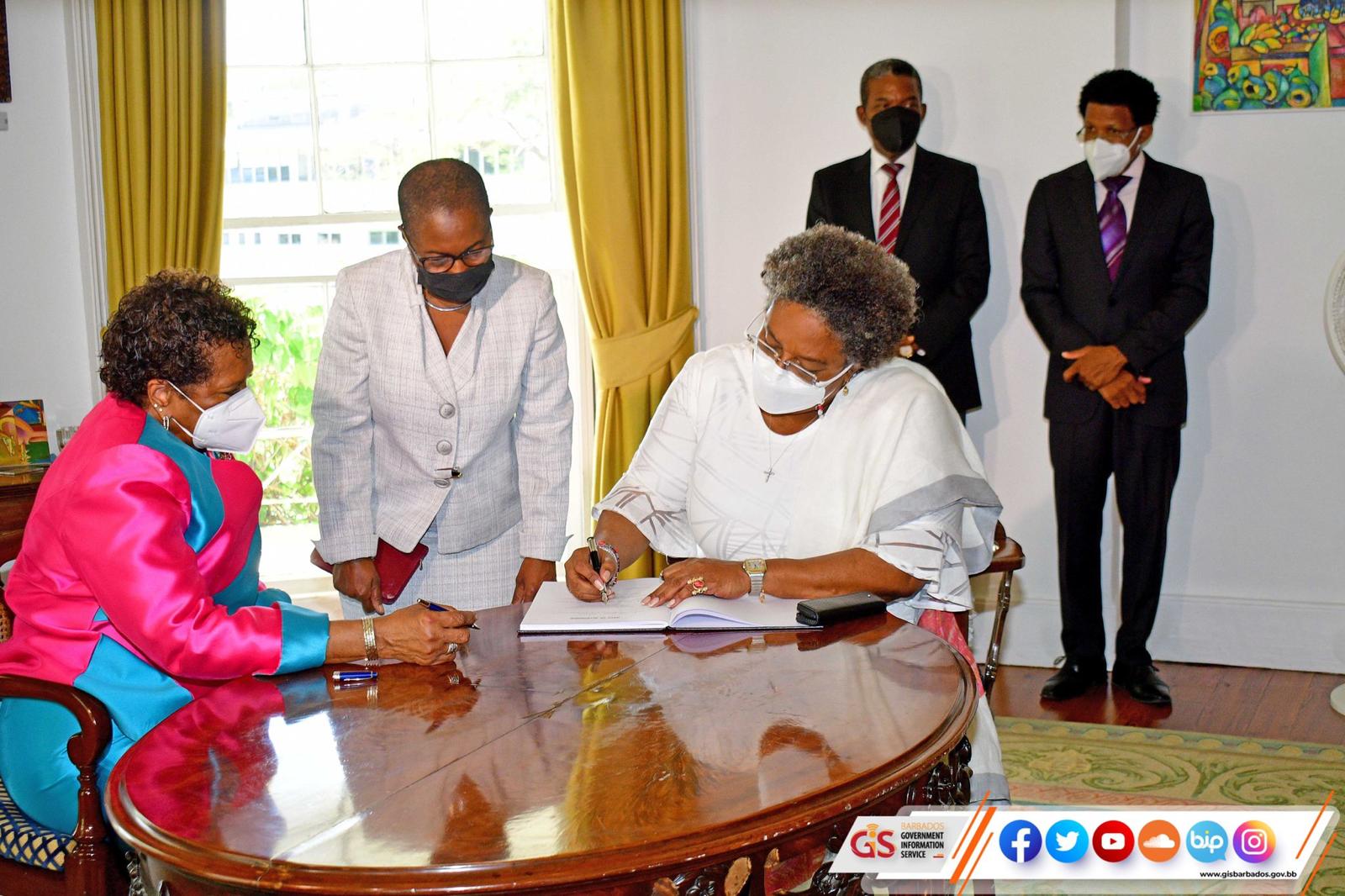 BARBADOS: PM Mottley And AG Marshall Sworn Into Office Today ...